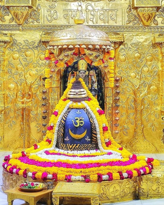શ્રાવણનો પ્રથમ સોમવાર: સોમનાથમાં ભક્તોનો ઘોડાપૂર