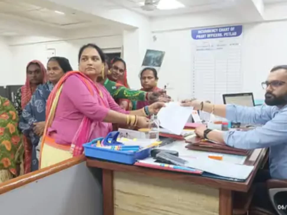 પવિત્ર સમાધિ સ્થાને અપમાનજનક કૃત્ય, પેટલાદ કિન્નર સમાજે કરી કડક કાર્યવાહીની માગ