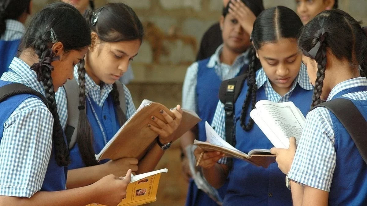 ગરમીનો કહેર: ગુજરાત શિક્ષણ વિભાગ એક્શનમાં, શાળાઓ વહેલી છોડવાનો આદેશ